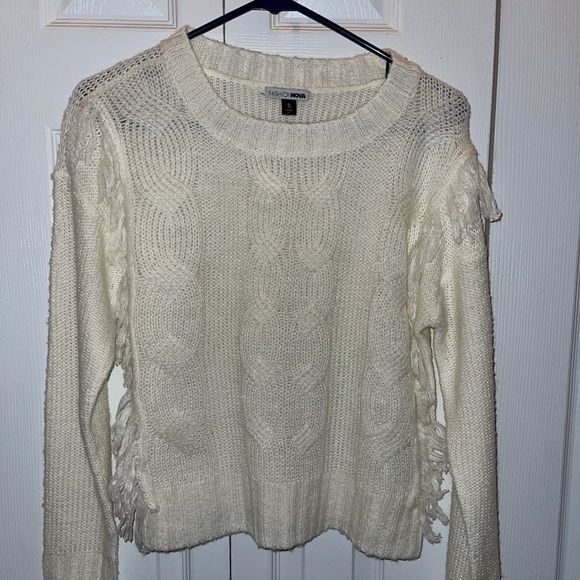 Fringed sweater - Picture 2 of 3